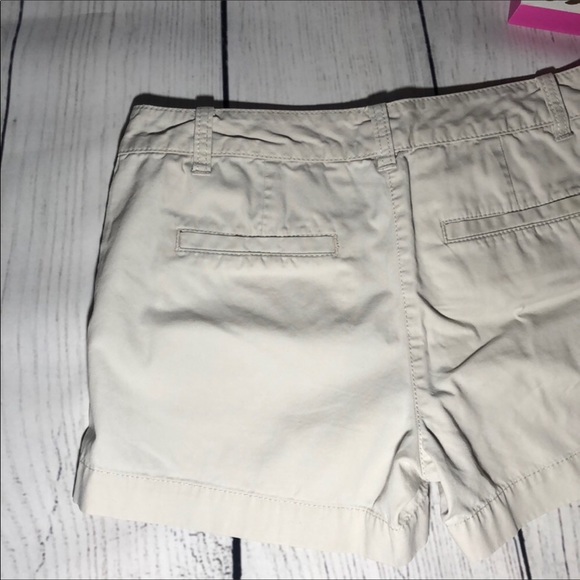 Ann Taylor (petites) Short Size:4P - Picture 5 of 5